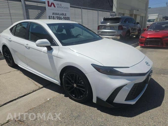 2025 Toyota Camry SE - miniatura 4