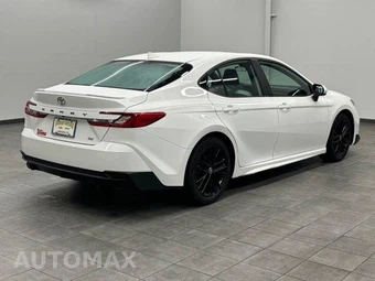2025 Toyota Camry SE - miniatura 2