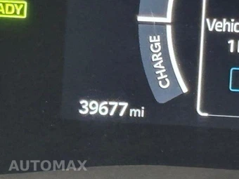2025 Toyota Camry SE - miniatura 20