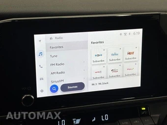 2025 Toyota Camry SE - miniatura 23