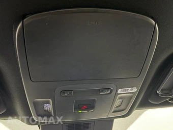 2025 Toyota Camry SE - miniatura 30