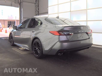 2025 Toyota Camry SE - miniatura 6