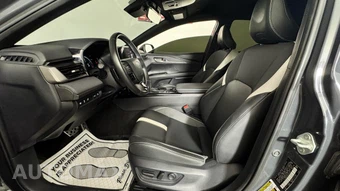 2025 Toyota Camry SE - miniatura 14