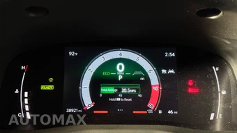 2025 Toyota Camry SE - miniatura 19