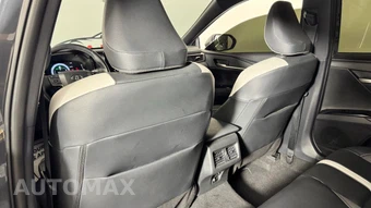 2025 Toyota Camry SE - miniatura 25