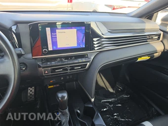 2025 Toyota Camry SE - miniatura 11