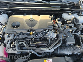 2025 Toyota Camry SE - miniatura 15