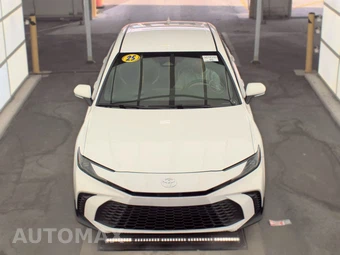 2025 Toyota Camry SE - miniatura 2