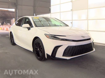 2025 Toyota Camry SE - miniatura 3
