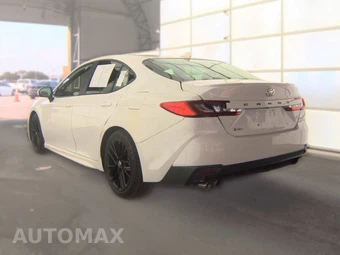 2025 Toyota Camry SE - miniatura 6