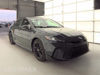 2025 Toyota Camry SE - miniatura 4