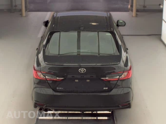 2025 Toyota Camry SE - miniatura 6
