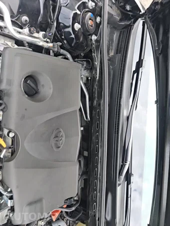 2025 Toyota Camry SE - miniatura 20