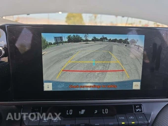 2025 Toyota Camry SE - miniatura 23