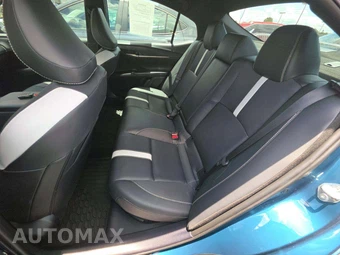 2025 Toyota Camry SE – miniatura 13