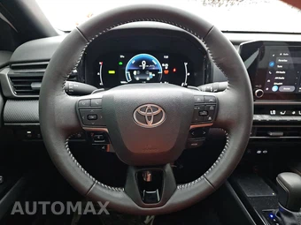 2025 Toyota Camry SE - miniatura 10