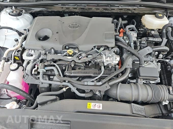 2025 Toyota Camry SE - miniatura 15