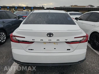 2025 Toyota Camry SE - miniatura 5