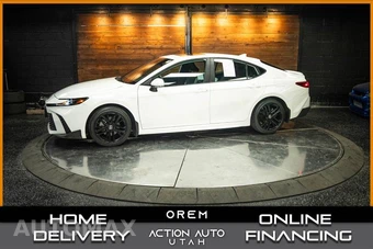 2025 Toyota Camry SE - samochód z USA z aukcji Manheim, oferta Kup Teraz w AUTOMAX