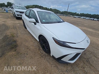 2025 Toyota Camry SE - miniatura 3