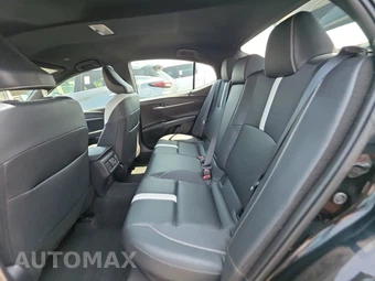 2025 Toyota Camry SE - miniatura 19