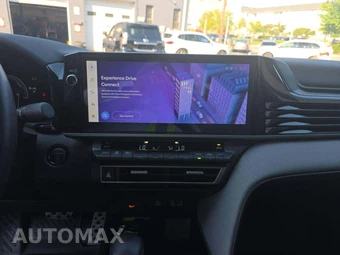 2025 Toyota Camry SE - miniatura 10