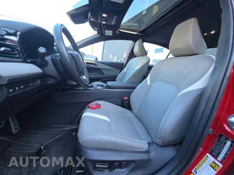 2025 Toyota Camry SE - miniatura 6