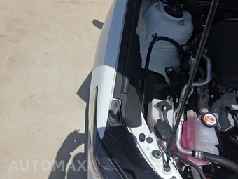 2025 Toyota Camry SE – miniatura 23