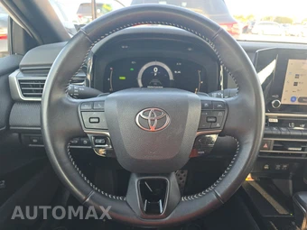 2025 Toyota Camry SE - miniatura 10