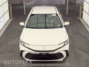 2025 Toyota Camry SE - miniatura 2