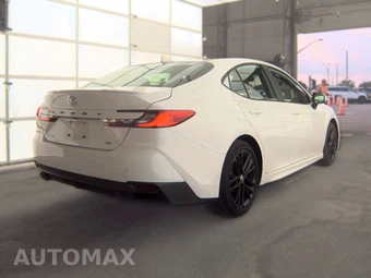2025 Toyota Camry SE - miniatura 4