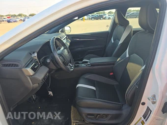 2025 Toyota Camry SE - miniatura 7