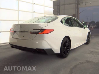 2025 Toyota Camry SE - miniatura 4