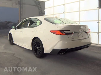 2025 Toyota Camry SE - miniatura 6
