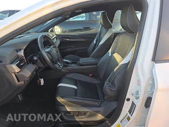 2025 Toyota Camry SE - miniatura 7