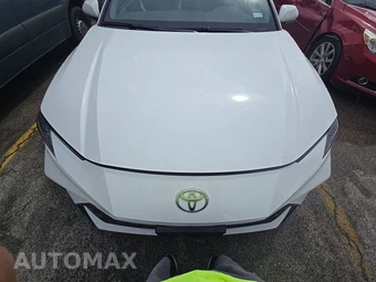 2025 Toyota Camry SE - miniatura 2
