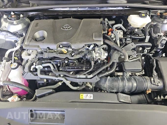 2025 Toyota Camry SE - miniatura 16