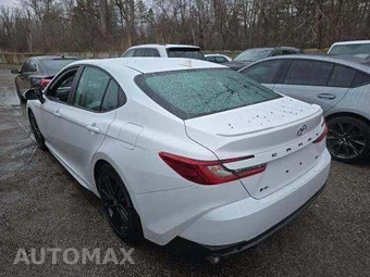 2025 Toyota Camry SE - miniatura 2