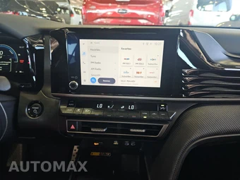 2025 Toyota Camry SE - miniatura 17