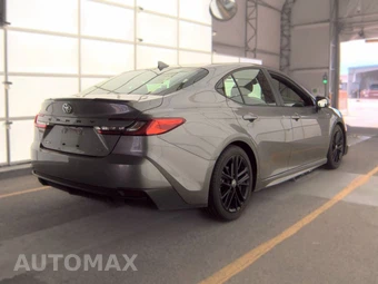 2025 Toyota Camry SE - miniatura 5