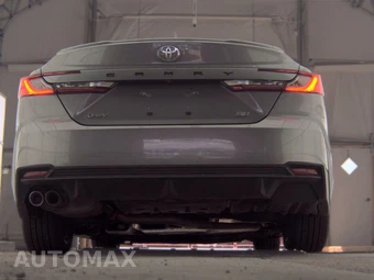 2025 Toyota Camry SE - miniatura 7
