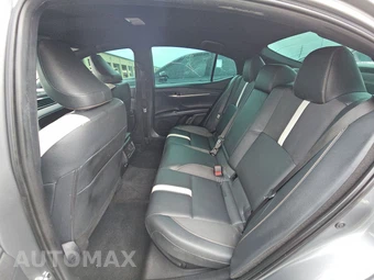 2025 Toyota Camry SE – miniatura 13