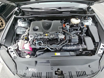 2025 Toyota Camry SE – miniatura 15