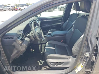 2025 Toyota Camry SE - miniatura 7