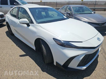 2025 Toyota Camry SE - miniatura 3