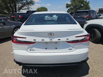 2025 Toyota Camry SE - miniatura 5