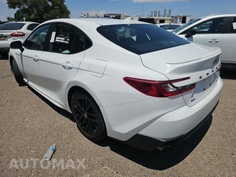 2025 Toyota Camry SE - miniatura 6