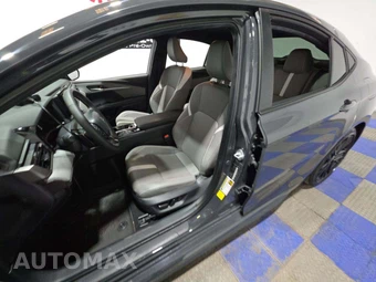 2025 Toyota Camry SE - miniatura 6