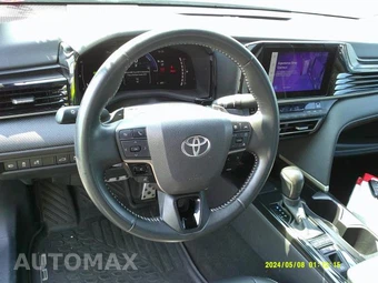 2025 Toyota Camry SE - miniatura 5
