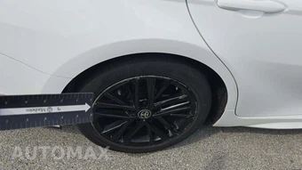 2025 Toyota Camry SE - miniatura 23